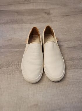 UGG Women  Cream Slip-On Leather Loafers